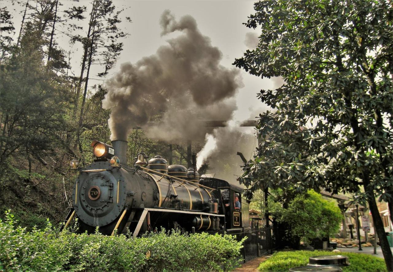 Rest Assured, Wifi, 1089 Free Tickets Each Paid Day, Dollywood And More Pigeon Forge Exteriör bild